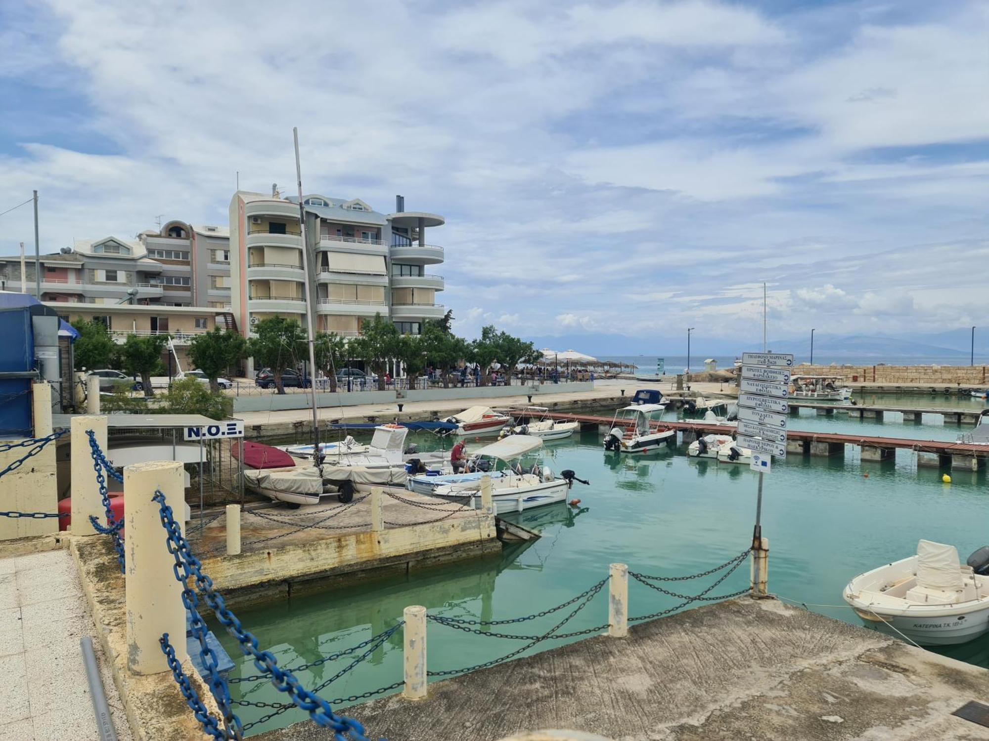 Seaside In Xilokastro * Xylokastro